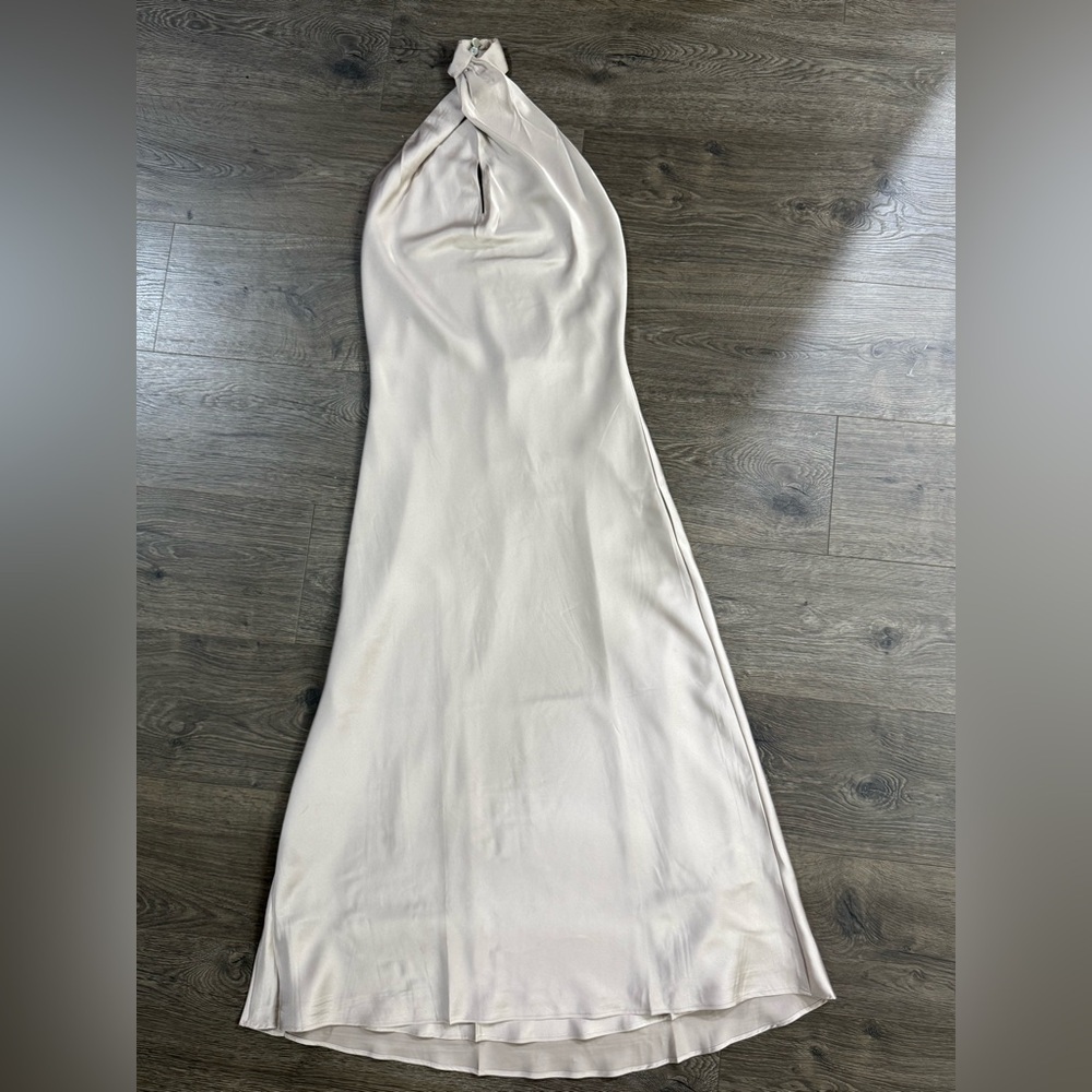 *NWT* Show Me Your MuMu Jasmine Halter Midi Dress - Champagne Luxe Satin - Picture 4 of 11